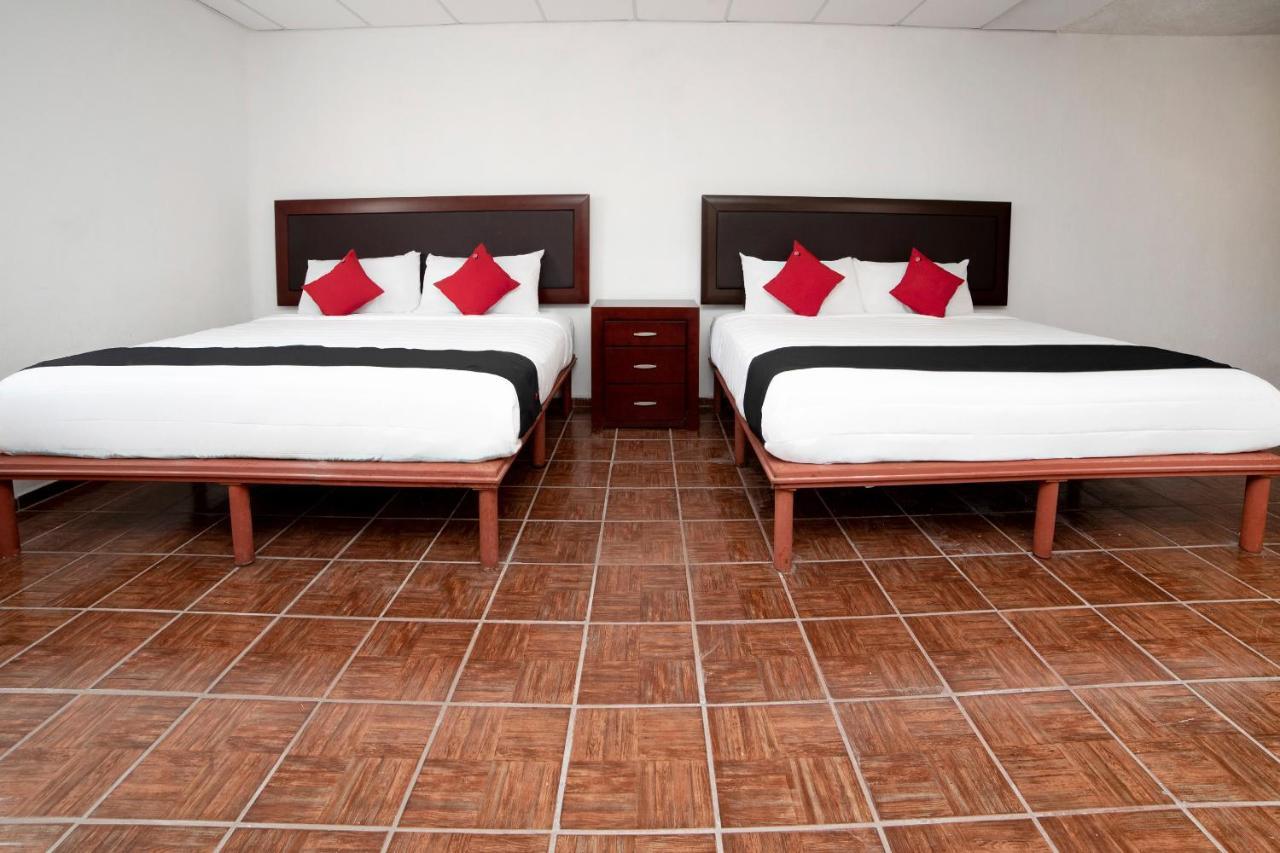 Capital O Next Yard Hotel & Suites Tequisquiapan San Luis Potosí Exterior foto