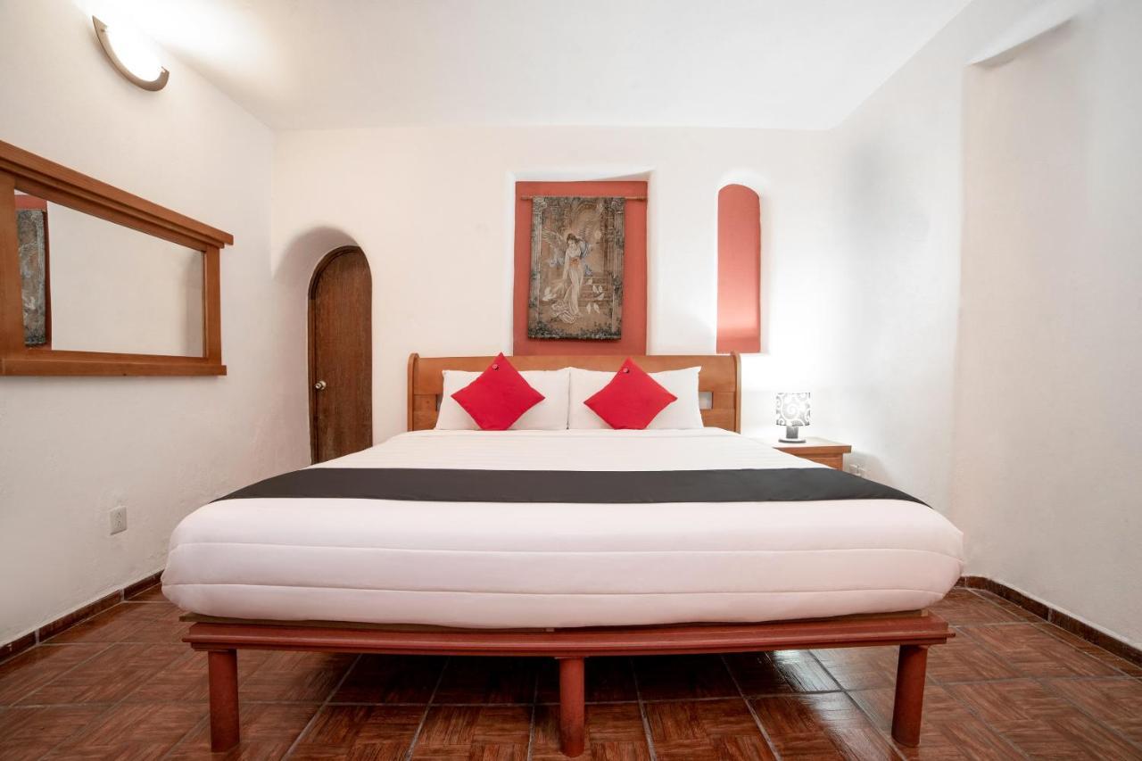 Capital O Next Yard Hotel & Suites Tequisquiapan San Luis Potosí Exterior foto